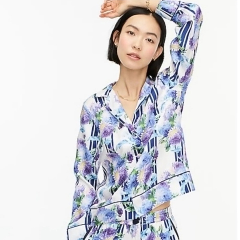 NWT J. Crew Drapey Vintage Floral Stripe Button Up Top Women’s Size Medium